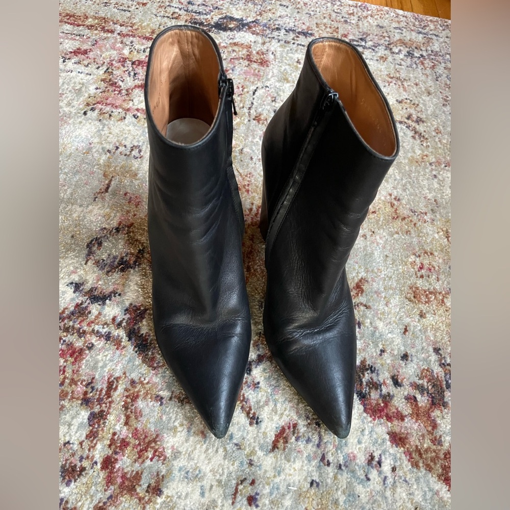 Margiela 39 1/2 Pointed Ankle Boot